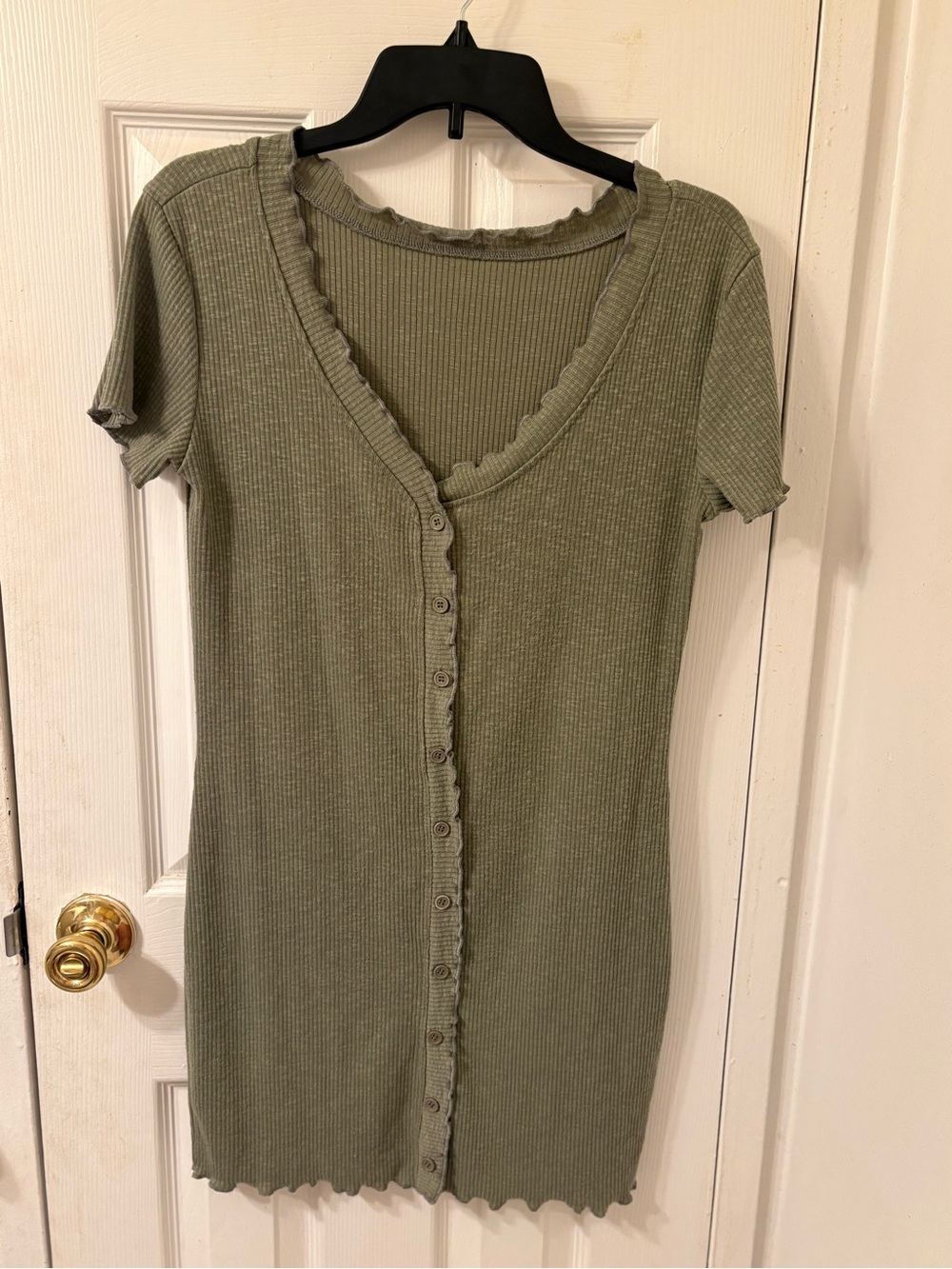 SHEIN Olive Green Ribbed Button-Front Midi Dress